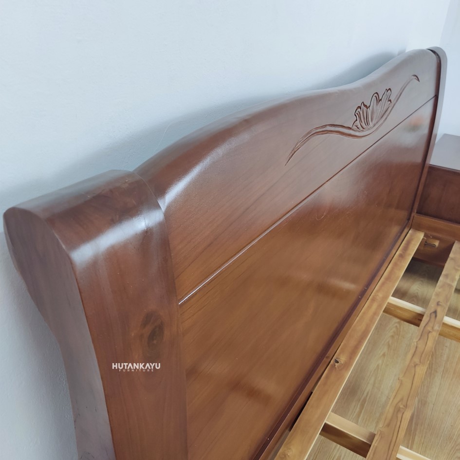 Set Tempat Tidur Nakas Darold - Image 8