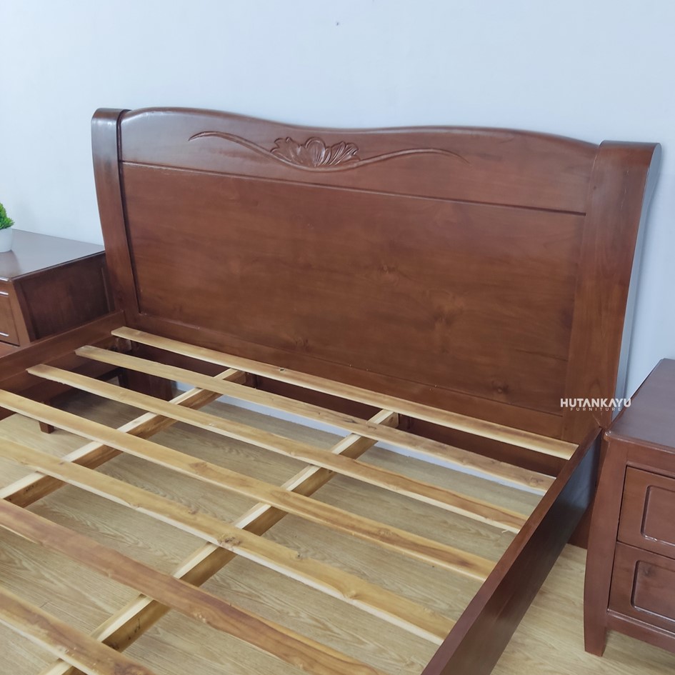 Set Tempat Tidur Nakas Darold - Image 7